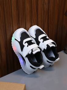 1 Pair Comfortable Kids Outdoor Sports Shoes, Fashion Boys/Girls LED Sneakers, Infants Non-Slip Casual Shoes