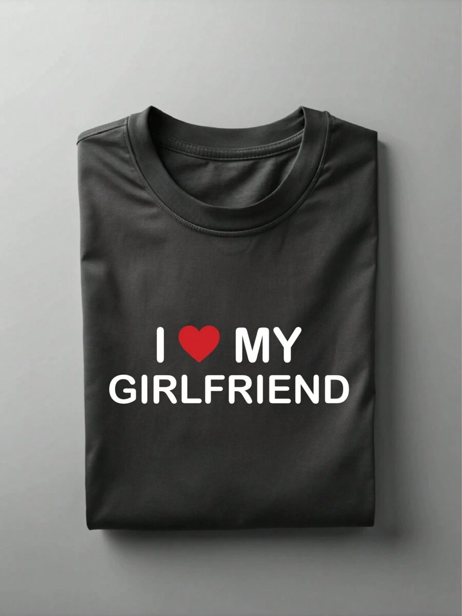 I Heart My Girlfriend Shirt, Couples Valentine Day T-Shirt, Gift Tee For Him, Love Shirt For Men, Gift For Husband Tee, Newly Married Shirt. UA-850 - 黑色 - 查看 1