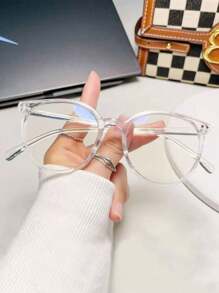 一副女士黑色椭圆形塑料时尚无度数眼镜，美式风格，适合日常办公和大学使用，透明眼镜配件，可用于电脑、阅读、游戏、电视和手机。 - 彩色 - 查看 12
