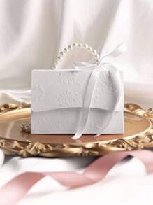 10pcs/2pcs-Faux Pearl Decorated Gift Bag, Simple Packaging Bag For Party, Pearl Handle Decorative Paper Gift Box, Exquisite Pure White Gift Packaging Box For Valentine's Day Wedding Gift, Letterpress Printing Flower Candy Box Mini Packaging Bag Paper Box Gift Set Box Small Gift Bags Wedding Favors Party Decoration
