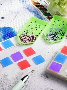40/80pcs Diamond Painting Glue Clay, Colorful Painting Embroidery Cross-Stitch Painting Tool DIY Diamond Wax Tool For Embroidery Accessories,2x2cm/0.78x0.78inch(4 Colors)