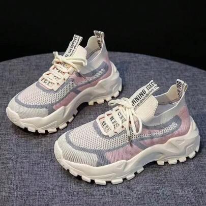 apatillas de deporte antideslizantes transpirables de malla con tacón grueso para mujer, zapatillas de tenis planas con cordones y puntera redonda con bloqueo de color, aptas para correr, hacer ejercicio y uso diario.