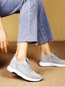 Nuevos zapatos planos para mujer de estilo coreano,  vacaciones de verano al aire libre de ocio con suela suave y moderna,Zapatillas De Deporte De Malla Tejidas,zapatos de playa transpirables con malla tejida,apatos de playa transpirables con malla tejida,vacaciones de verano al aire libre de ocio con suela suave y moderna, - Gris - Ver 4