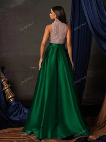 Elegant Green Sequin Halter Neck Gown With High Slit, Floor-Length Formal Evening Dress, Women's Prom Gown, Sparkly Party Dress, Wedding Guest Dress