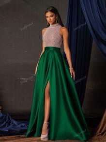 Elegant Green Sequin Halter Neck Gown With High Slit, Floor-Length Formal Evening Dress, Women's Prom Gown, Sparkly Party Dress, Wedding Guest Dress
