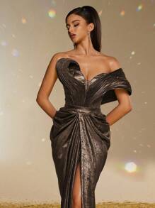 Elisanya 奢华金属露肩高开叉长款紧身晚礼服，优雅派对，女士舞会礼服，正式晚礼服，婚礼宾客礼服 - 咖啡棕 - 查看 1