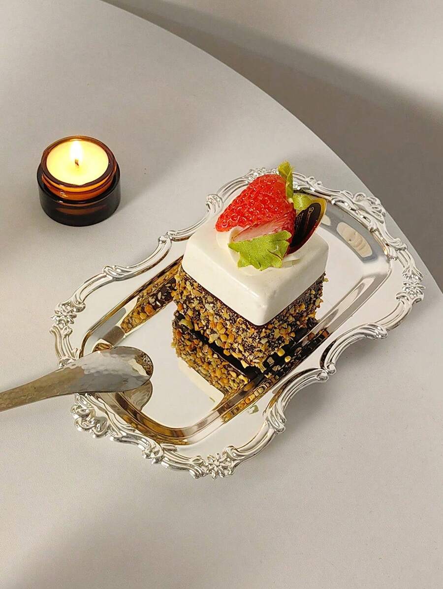 1 件复古法式不锈钢椭圆形托盘、复古花卉边缘甜点盘、蛋糕盘