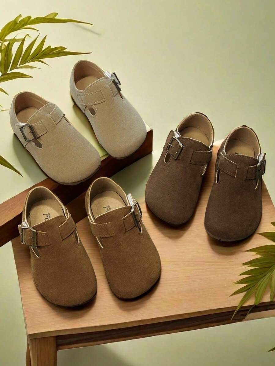 1 Pair Kids' Vintage Solid Color Soft Bottom Flat Shoes, Lightweight And Non-Slip, Suitable For Holidays, Everyday Wear, Fashion And Comfortable Walking Shoes. Suitable For Outdoor Activities And Casual Wear, Hook And Loop Closure, Suitable For Boys And Girls For All Seasons. - Khaki - View 1