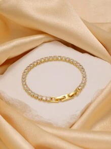 优雅闪亮时尚四叶草方晶锆石不锈钢手链套装，适合日常佩戴和赠送朋友