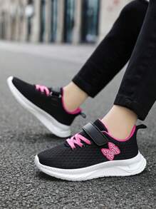 Kids Athletic Sneakers For Boys&Girls Back To School, Breathable Knitted Sports Shoes With Cartoon Butterfly Details - Sporty Streetwear Low-Top Shoes With Adjustable Strap Closure, Rounded Toe EVA Outsole With Textile Lining, Suitable For Spring/Summer And All Season Wear - White - View 5