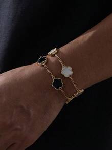 2pcs Men's Fashion Classic Black & White Clover Bracelet Set