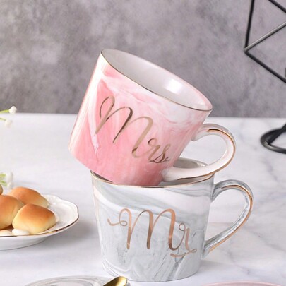 Conjunto de presente de caneca de cerâmica para lembrança de casamento, copo de cerâmica de duas cores, pequena caixa de presente para celebração de casamento com copos