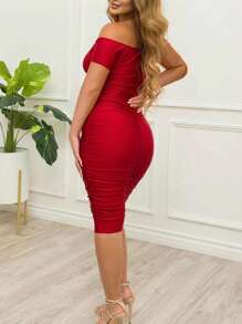 Vestido de Coquetel Plissado com Ombro à Mostra, Elegante e Sexy para Mulheres, Vestido para Convidado de Casamento