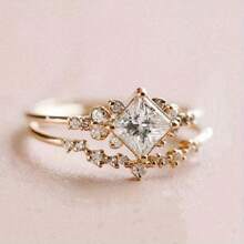Set de 2 anillos de compromiso con cristal de corte princesa, anillo de boda único y artístico, decoración de novia, regalo para aniversario de boda o Día de San Valentín