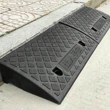 1pc Universal Heavy Duty Rubber Kerb Ramps, Multi-Purpose Driveway Ramp Wheelchair Ramps, Car Bike Threshold Vehicle Slope Ramp, 50*27*9cm - Black - View 11