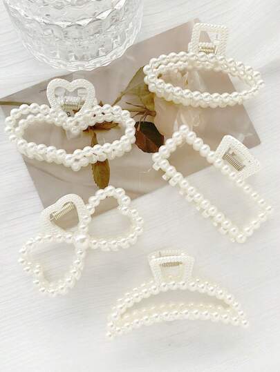 5 件套女士珍珠发夹套装，仿珍珠发夹套装，简约休闲的珍珠元素发饰，抓发不伤发夹，简约风格配饰，居家抓发，新年和旅行服装发饰，可作为礼物多件珍珠发夹套装，适合各种厚薄头发尺寸，情人节情侣礼物发饰情人发夹发夹发夹发夹发夹捕发夹，爪夹秋冬蝴蝶结适合度假装扮女士