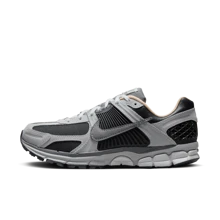 Nike Air Zoom Vomero 5 男士低帮跑步鞋 柔软舒适防滑耐磨 灰黑色 HV5982-001