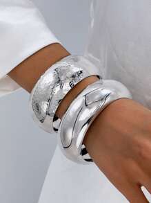2pcs Simple Glossy Hammered Textured Bangle Set, Fashionable & Versatile For Women