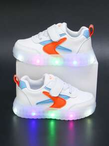 1 Pair New Style All-Season Children Shoes:1 Pair White & Shoes; 1 Pair Light-Up Sneakers; 1 Pair Kids Sports Shoes; 1 Pair Canvas Sneakers For Boys; 1 Pair Toddler PU Leather Comfortable Neutral Baby Shoes; 1 Pair Stylish& Fashionable Casual Wear Kids Shoes, Insole Length 13-18.3cm