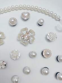 20pcs Removable DIY Rhinestone Teddy Bear Bow Christmas Snowflower Shoe Chain Accessory, Perfect Holiday Gift, Cute Accessories For Women Shoes - White - View 4