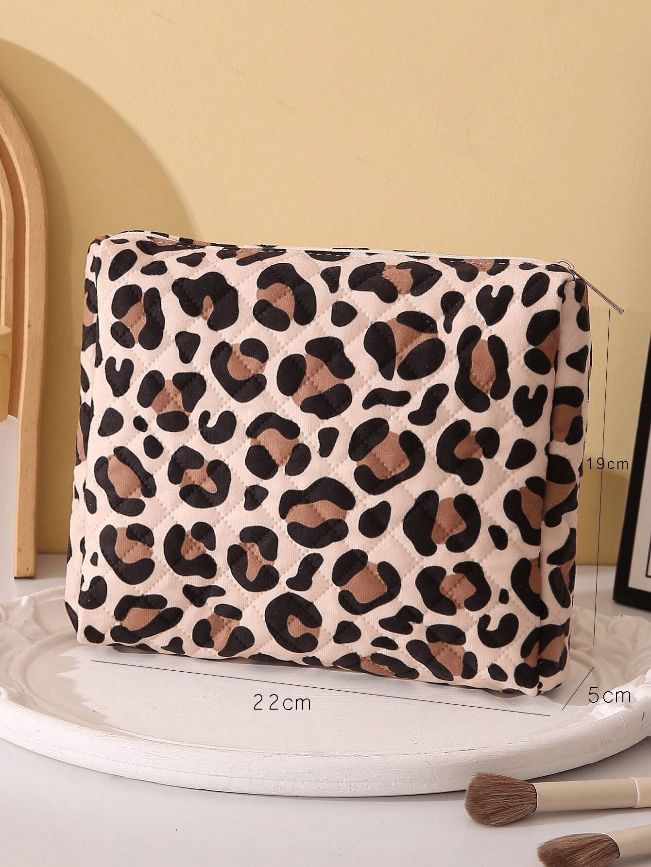 Beauty Cosmetic Pouch In Printed Leather in Summer Safari