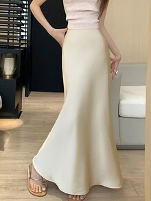 2024 Summer New High Waist Slimming French Retro Satin Peplum Fishtail Skirt For Women
