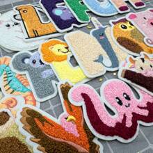 26 件可爱卡通动物和字母刺绣补丁，创意 DIY 用品，适用于铅笔盒、文具、姓名标签、背胶