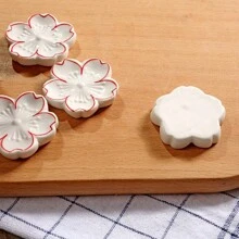 1 Pc Length 4.5cm/1.77in, Thickness 0.7cm/0.28in, Pink /White/Yellow/Green/Orange,Cherry Blossoms Ceramic Chopstick Holder, Cute Flower Petal Chopstick Pillow, Japanese Cuisine Spoon Shelf Hold For Hotel, Restaurant,Party,Household Dining Table Chopstick Shelf Hold - Multicolor - View 5
