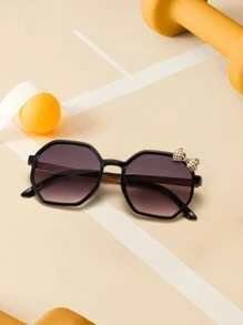 1 件 4-8 岁女孩多边形蝴蝶结配饰时尚黑色眼镜适合节日礼物、派对和日常佩戴 - 彩色 - 查看 3