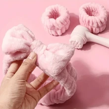 6 件/7 件套洁面套装、深层清洁美容水疗面膜刷套装、柔软天鹅绒头带、发带套装、温和磨砂刷、硅胶面部清洁刷、带洗漱包的便携式女士护肤工具、理想的圣诞礼物、无香型、无需电源/电池