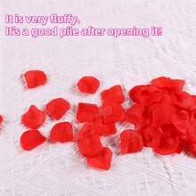 1000pcs/Pack Faux Rose Petals, Romantic Non-Woven Layered Artificial Rose Petal Wedding Props, Decorations For Wedding Venue, Bar Celebration And Wedding Ceremony,Wedding Decor,Home Decor ,Room Decor Party Favors Bride Gifts Birthday Graduation Birthday Decorations Party Decorations Bachelorette