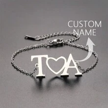 个性化心形不锈钢字母名字手链 - 经典银色珠宝礼物，适合女性，带皇冠的串珠链手链，非常适合婚礼和休闲装 - 銀色 - 查看 12