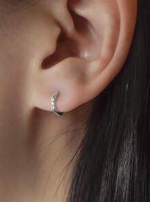 BALMORA 1 Pair Exquisite S925 Sterling Silver Hexagonal Mini Ear Buckle Micro Inlaid Zirconia Ear Bone Earrings For Girl/Women/Girlfriend/Mother Retro Party Dating Gift Daily Wear Birthday Gift