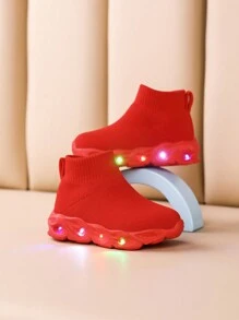 Dziecięce buty do biegania z siateczki i światła LED - Czerwony - Zobacz 3