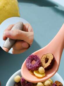 Customized Children's Portable Soft Gel Spoon, Infant Silicone Feeding Spoon, Baby Care Tableware, Compact & Convenient - Multicolor - View 4