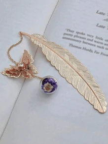 1pc Butterfly Bookmark,Bookmarks Gifts,Elegant Reading Accessories For Book Lovers,Students,Writers, Readers,Ideal Gift For Birthdays, Graduations, And General Gifting,Valentine's Day Gifts,Mother's Day,Teacher's Day,Birthday Gift For Students(Gift Box Not Included)