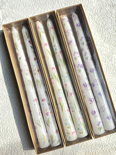 A Pair Of 25cm Tall Pillar Candles Silk-Printed With Tulip And Violet Patterns, Suitable For Home, Dinner, And Wedding Decorations, As Well As For Gifting. Gifts Birthday Graduation