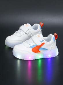 1 Pair New Style All-Season Children Shoes:1 Pair White & Shoes; 1 Pair Light-Up Sneakers; 1 Pair Kids Sports Shoes; 1 Pair Canvas Sneakers For Boys; 1 Pair Toddler PU Leather Comfortable Neutral Baby Shoes; 1 Pair Stylish& Fashionable Casual Wear Kids Shoes, Insole Length 13-18.3cm