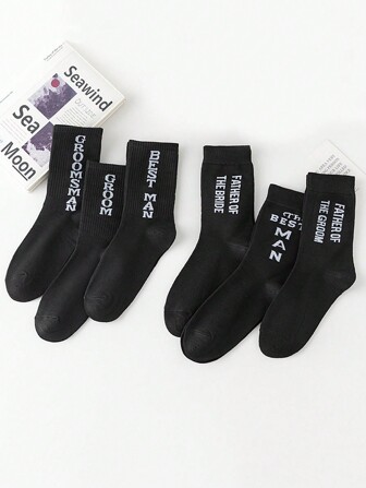1 paire de chaussettes de mariage souples, confortables et amicales pour la peau, respirantes, absorbant la sueur et déodorantes avec un motif de lettre créatif. Chaussettes moyennes tubulaires pour hommes