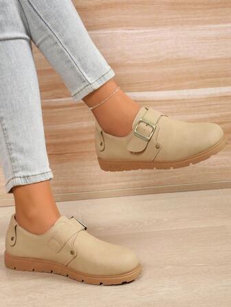 2025 新款女士休闲运动鞋平底百搭时尚舒适轻便硫化鞋