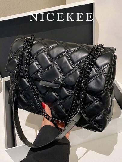 Höst och vinter Ny fashionabel högklassig textur Enkel enkel färg cross-body väska, utsökt nisch gallerdesign Chain Sense Axelremmar Axelväska, klassisk elegant skönhet multifunktionell dampendlarväska