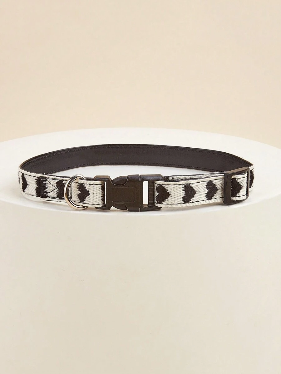1pc Black Heart Pattern Jacquard Lightweight Soft Pet Collar, Adjustable, Suitable For Small Cats And Dogs For Indoor And Outdoor Use (Not Suitable For Large Dog Accessories)