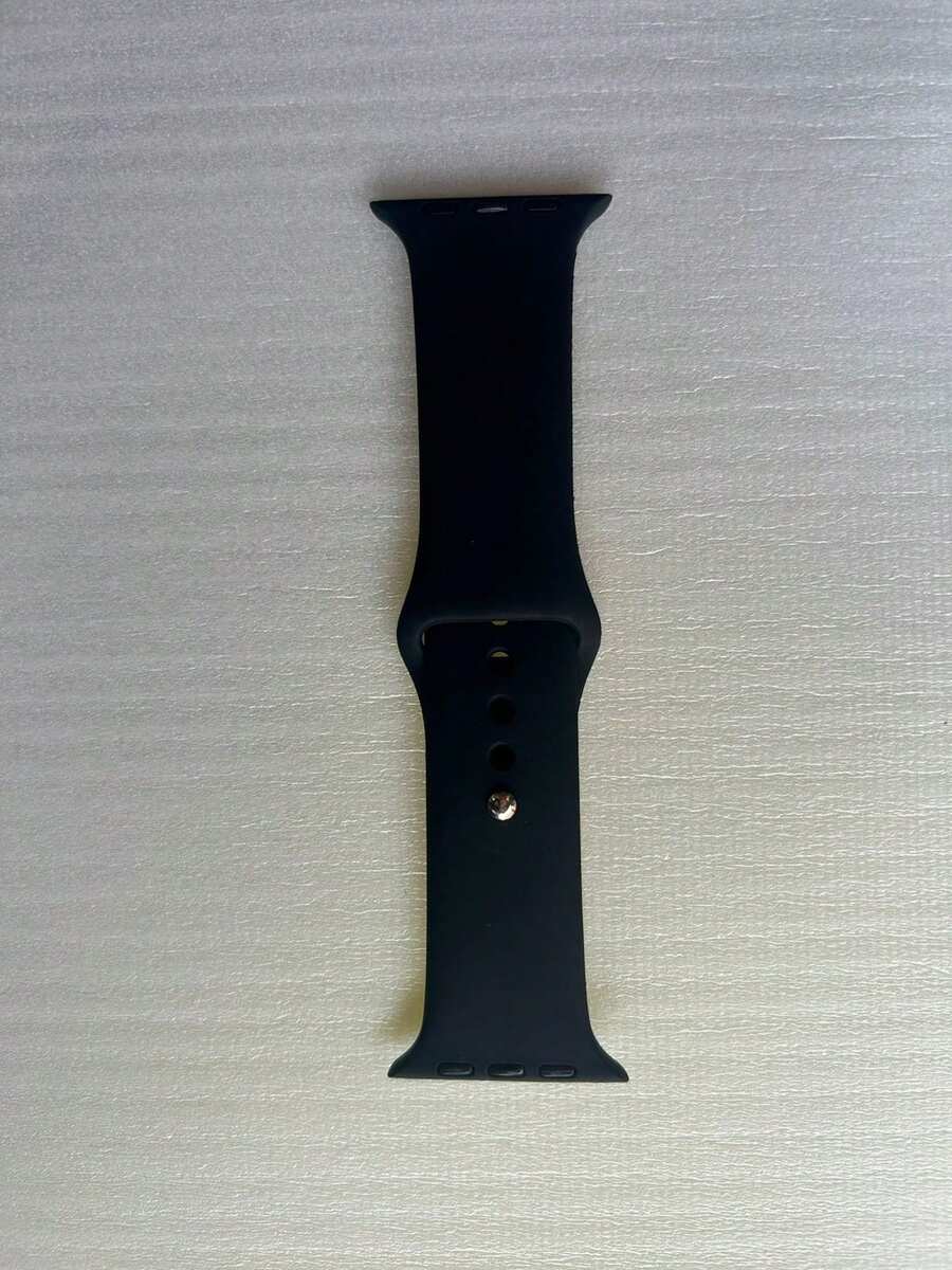 Apple Watch Silicone Strap Compatible Watch 42mm/44mm/45mm/49mm - Black - View 1