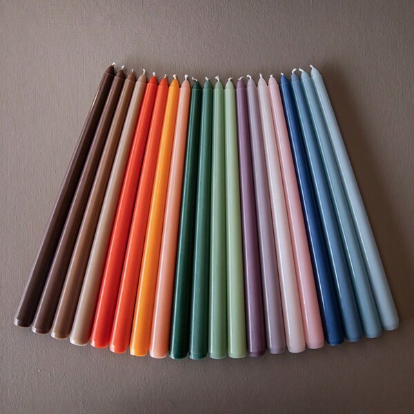 Set de 4 velas sin humo de 30 cm en color degradado, velas para bodas/fiestas, velas de cumpleaños, velas de tallo largo para días festivos, velas para decorar cenas a la luz de las velas - Gran regalo para familiares y amigos