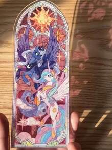 4 件  固体亚克力桌面装饰雕像，质地光滑，是理想的桌面装饰，非常适合派对装饰或礼物派对礼物婚礼礼物生日礼物毕业学校装饰学校惊喜宿舍装饰返校