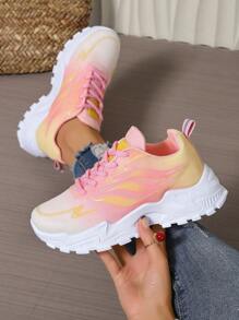 Damen Plateau-isolierte Freizeitschuhe, runde Zehenkappe mit Flammen-Muster, leichte Lauf-Sneaker, rutschfeste weiche Sohle für Outdoor-Sport