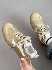 2025 Women Flat Sports Casual Lightweight Comfortable Canvas Sneakers