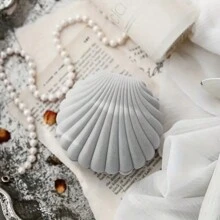 Boîte à bijoux en velours en forme de coquillage charmante - parfaite pour les bagues, boucles d'oreilles, colliers et bracelets - idéale comme cadeau de mariage et de fiançailles, présentoir. Paniers, boîtes et contenants pour l'organisation de la maison, pour le rangement de bijoux