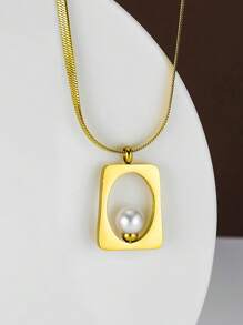 1pc Elegant Medieval Style Geometric Hollow Stainless Steel Pendant Necklace With Embedded Light Bulb Beads, Suitable For Women To Wear To Parties Or Vacations, Or As A Gift For Holidays