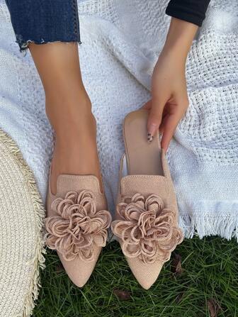 秋冬卡其色尖头穆勒鞋，带有碎花装饰，女士舒适一脚蹬乐福鞋，百搭优雅的春夏季休闲平底露跟鞋